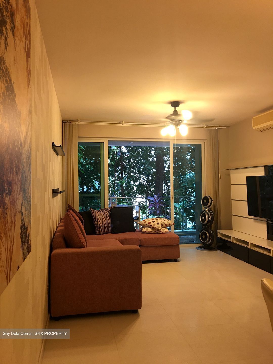 The Esparis (D18), Condominium #436025881